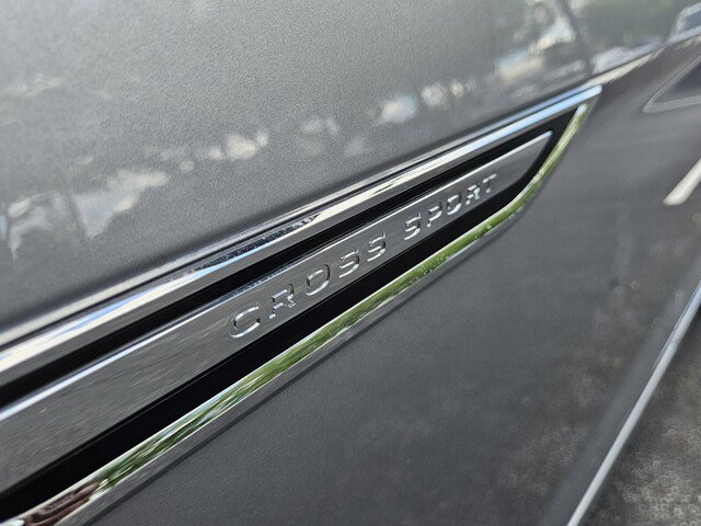 2025 Volkswagen Atlas Cross Sport SEL Premium R-LINE - Photo 30