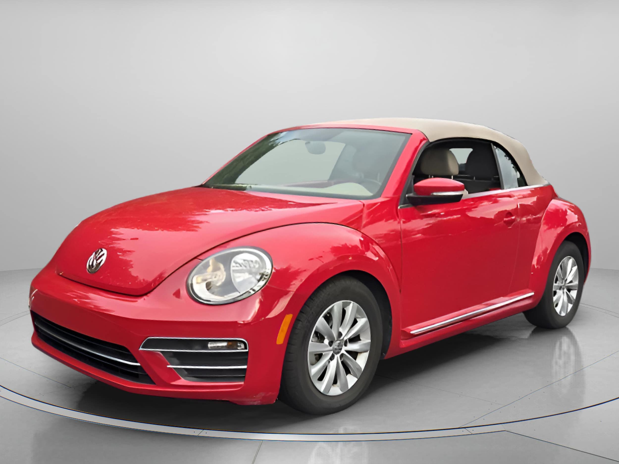 2019 Volkswagen Beetle 2.0T S Convertible Auto's photo