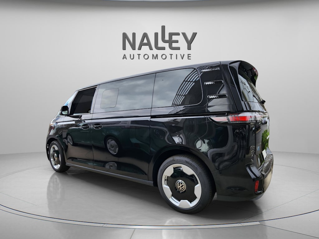 New 2025 Volkswagen ID. Buzz Pro S Van Passenger Van