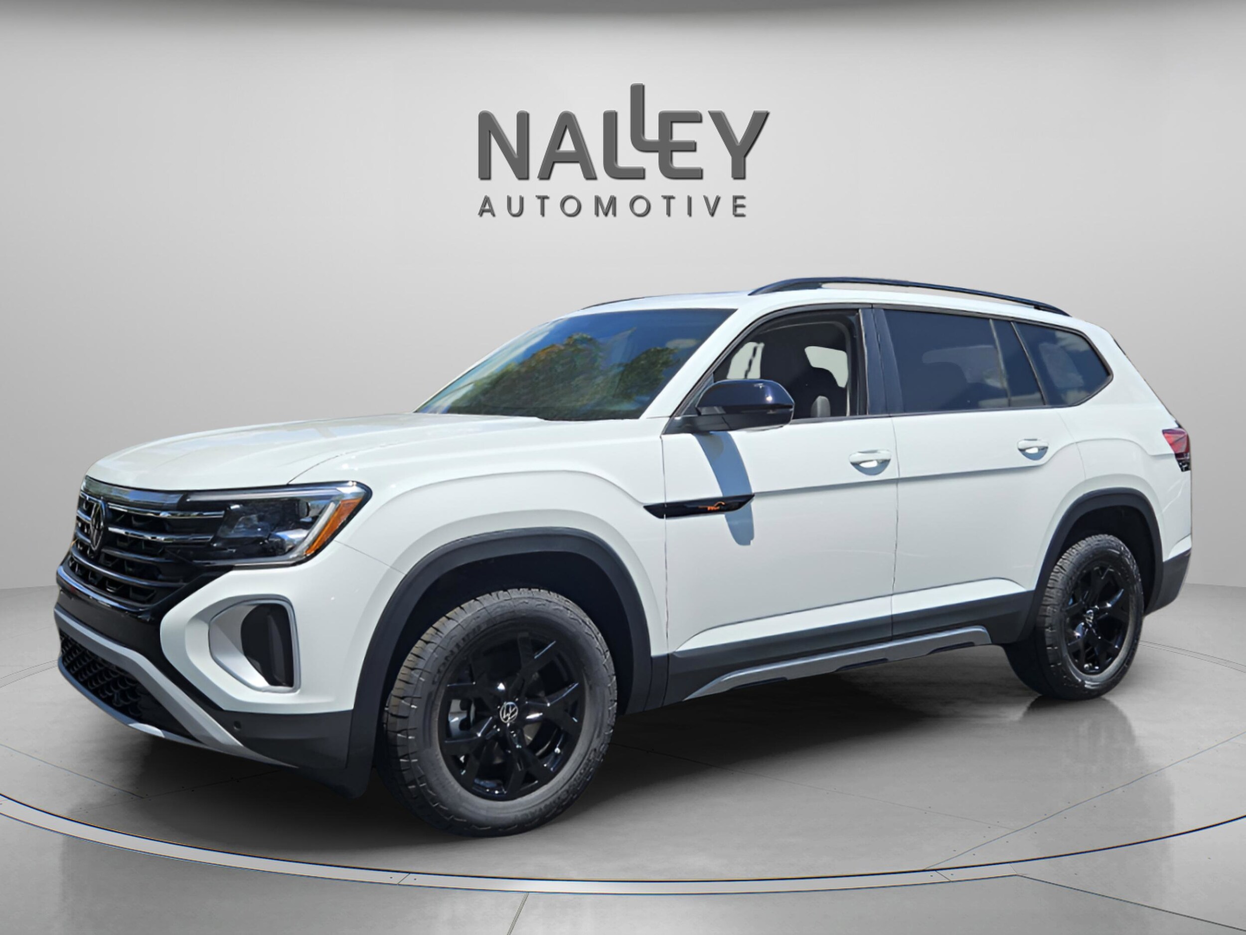 2025 Volkswagen Atlas Atlas Peak Edition's photo