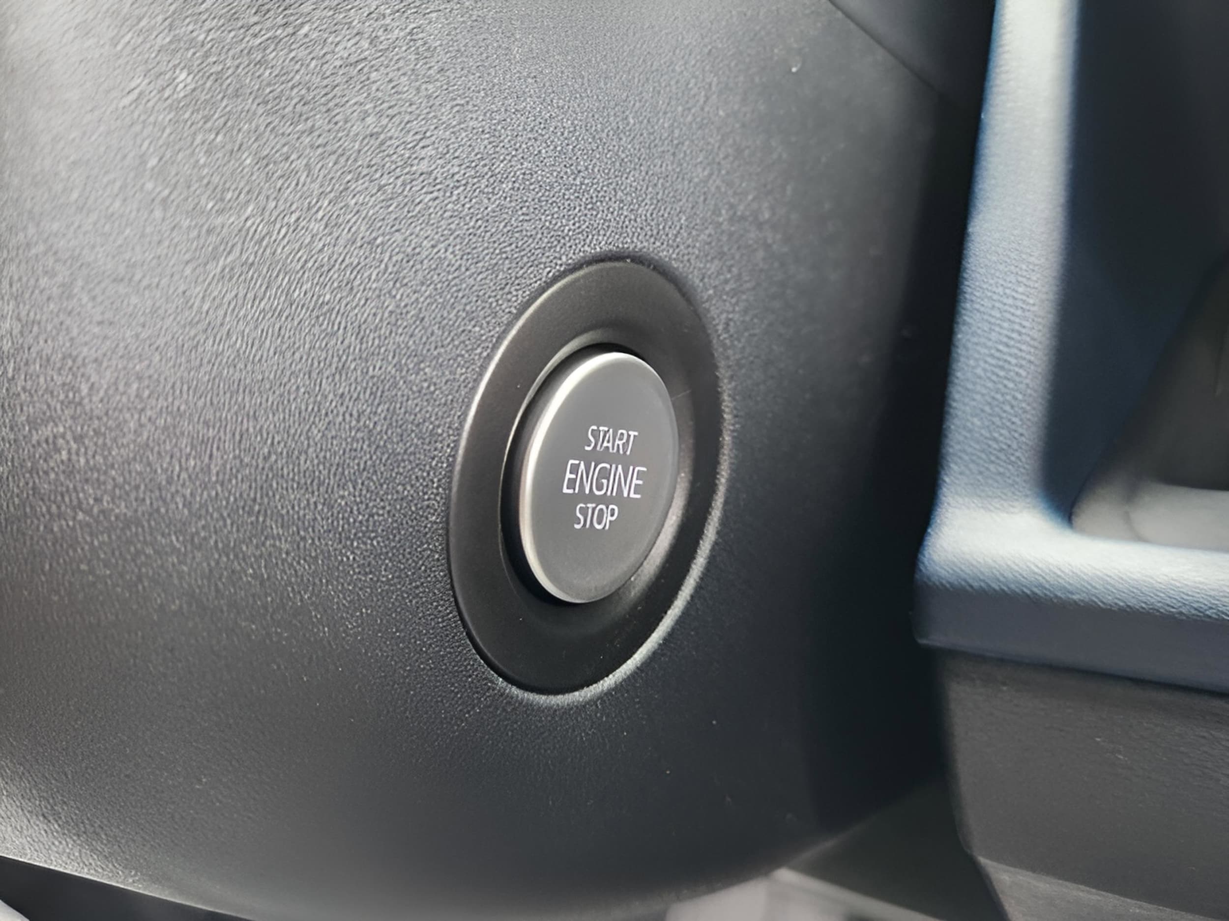 2025 Volkswagen ID. Buzz PRO S - Photo 27