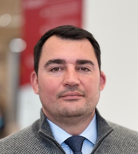 Staff member Sergiy Pasichnyak from ID_eea540e842f1