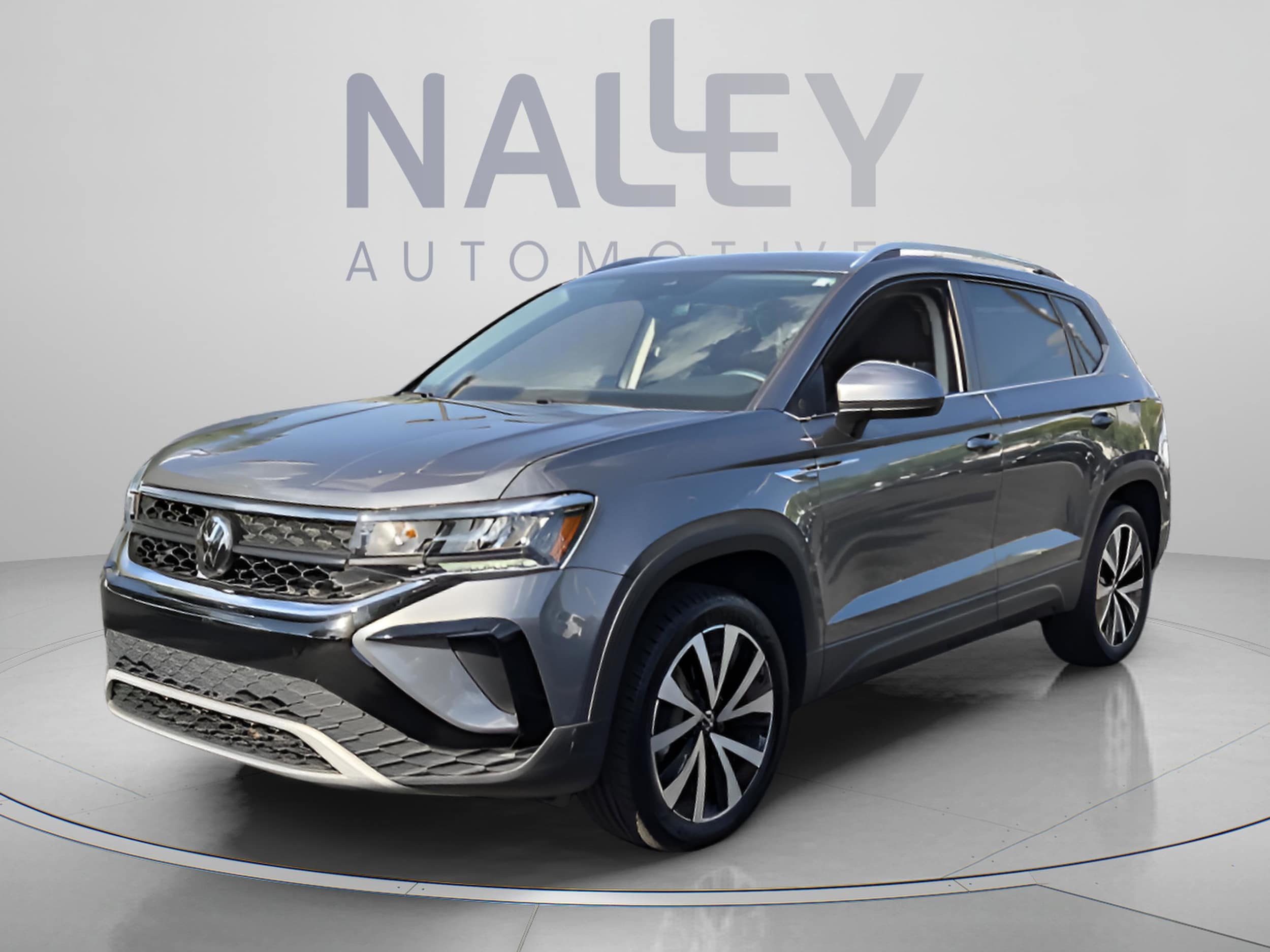 2024 Volkswagen Taos 1.5T SE's photo