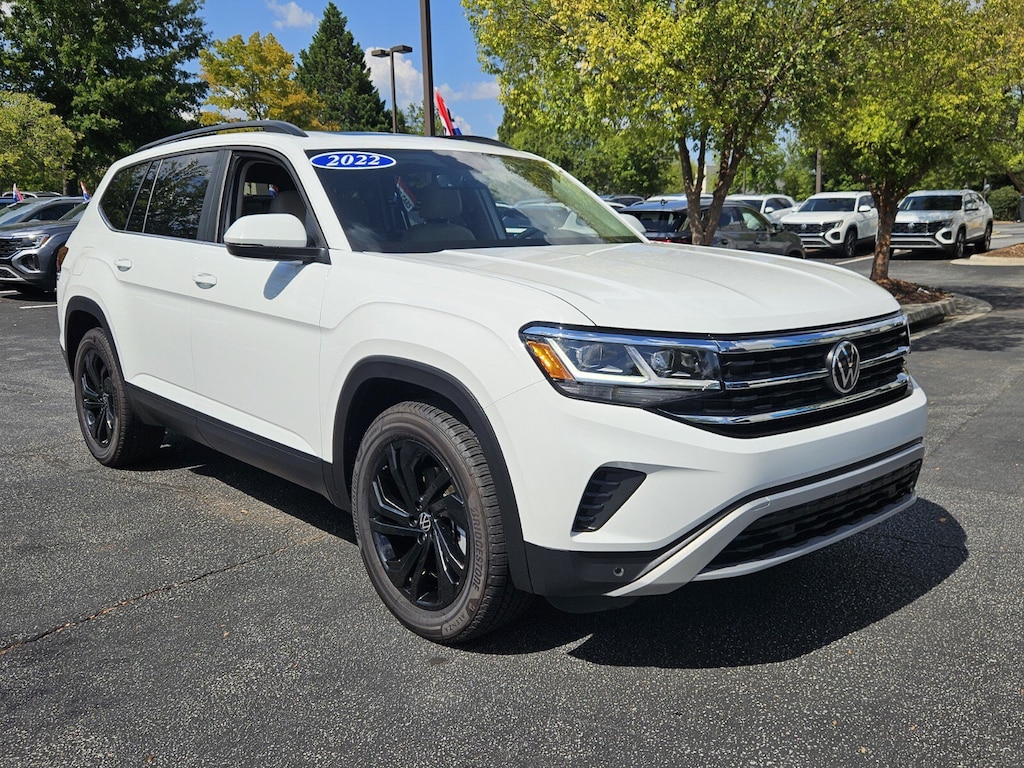 Certified 2022 Volkswagen Atlas 2.0T SE w/Technology SUV