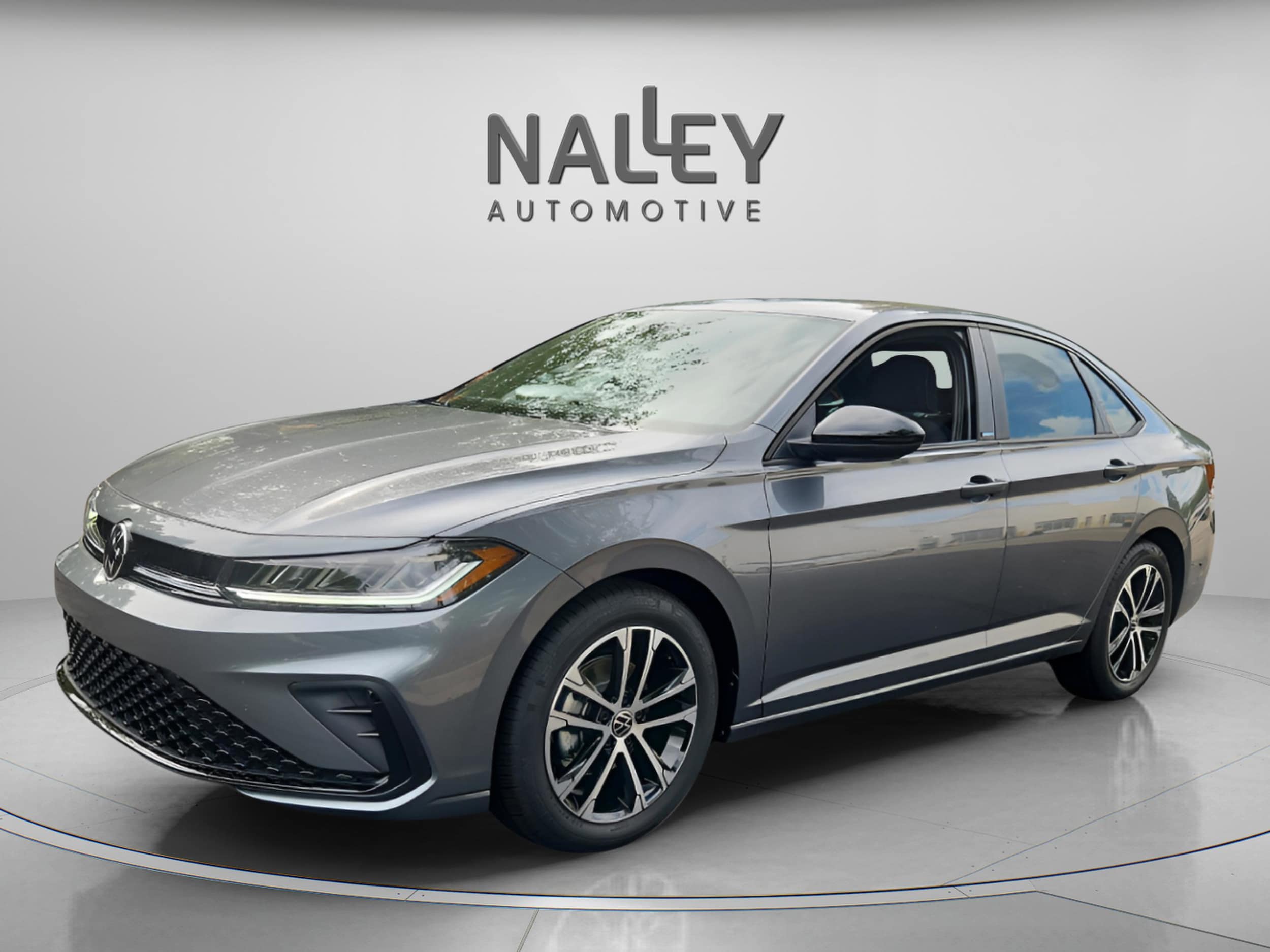 2025 Volkswagen Jetta Sport's photo