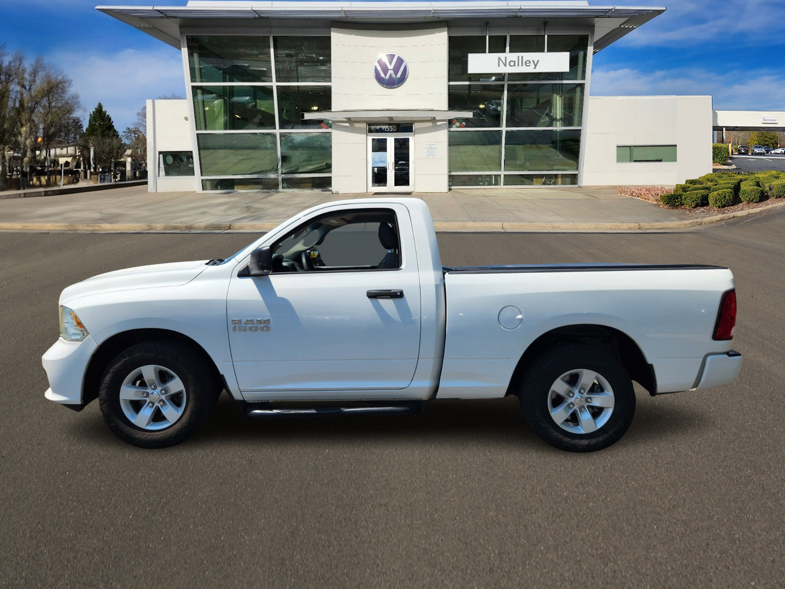 Used 2016 RAM Ram 1500 Pickup Express with VIN 3C6JR6AG1GG356365 for sale in Alpharetta, GA