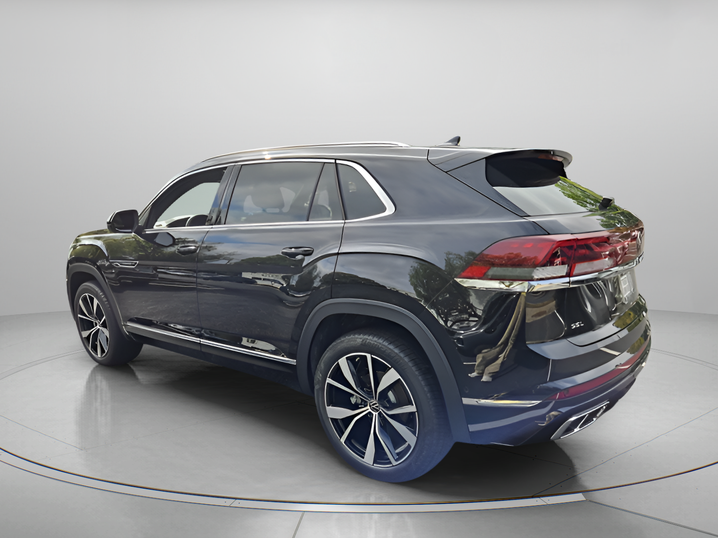 New 2026 Volkswagen Atlas Cross Sport 2.0T SEL Premium R-Line 2.0T SEL Premium R-Line 4MOTION