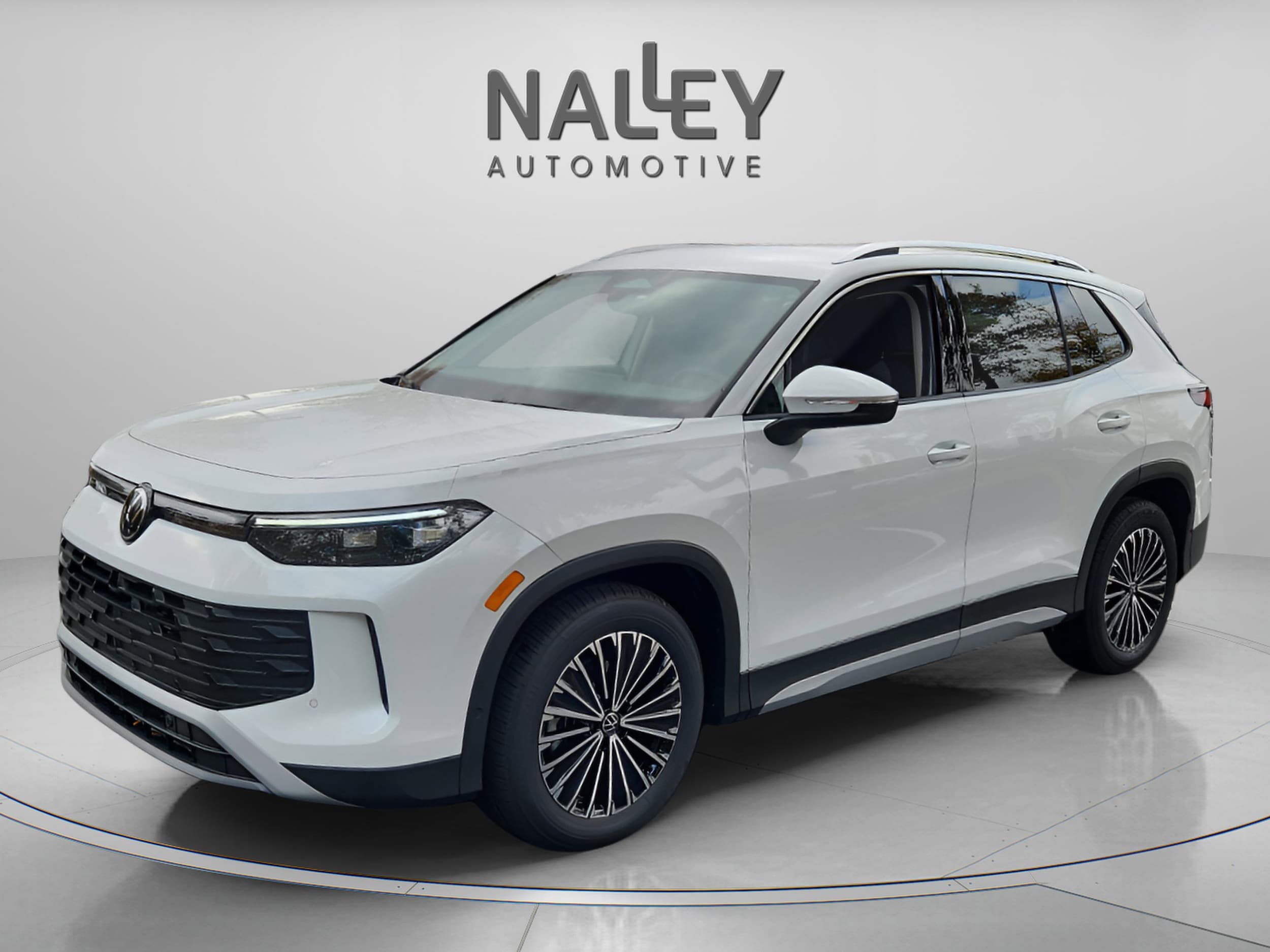 2026 Volkswagen Tiguan S's photo