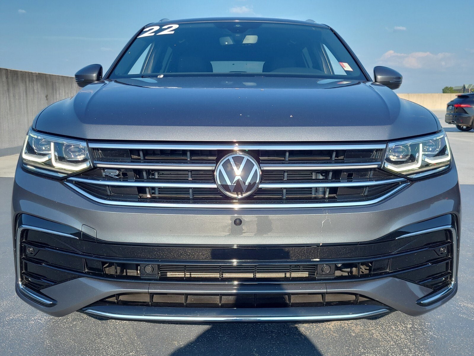 Used 2022 Volkswagen Tiguan SEL R-LINE with VIN 3VV4B7AX4NM114279 for sale in Alpharetta, GA