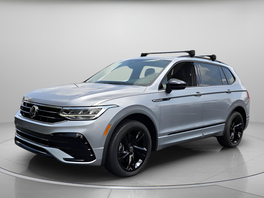 Certified 2023 Volkswagen Tiguan SE R-Line Black SUV