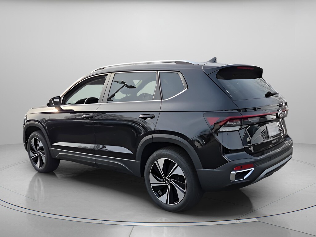 New 2026 Volkswagen Taos 1.5T SE SUV