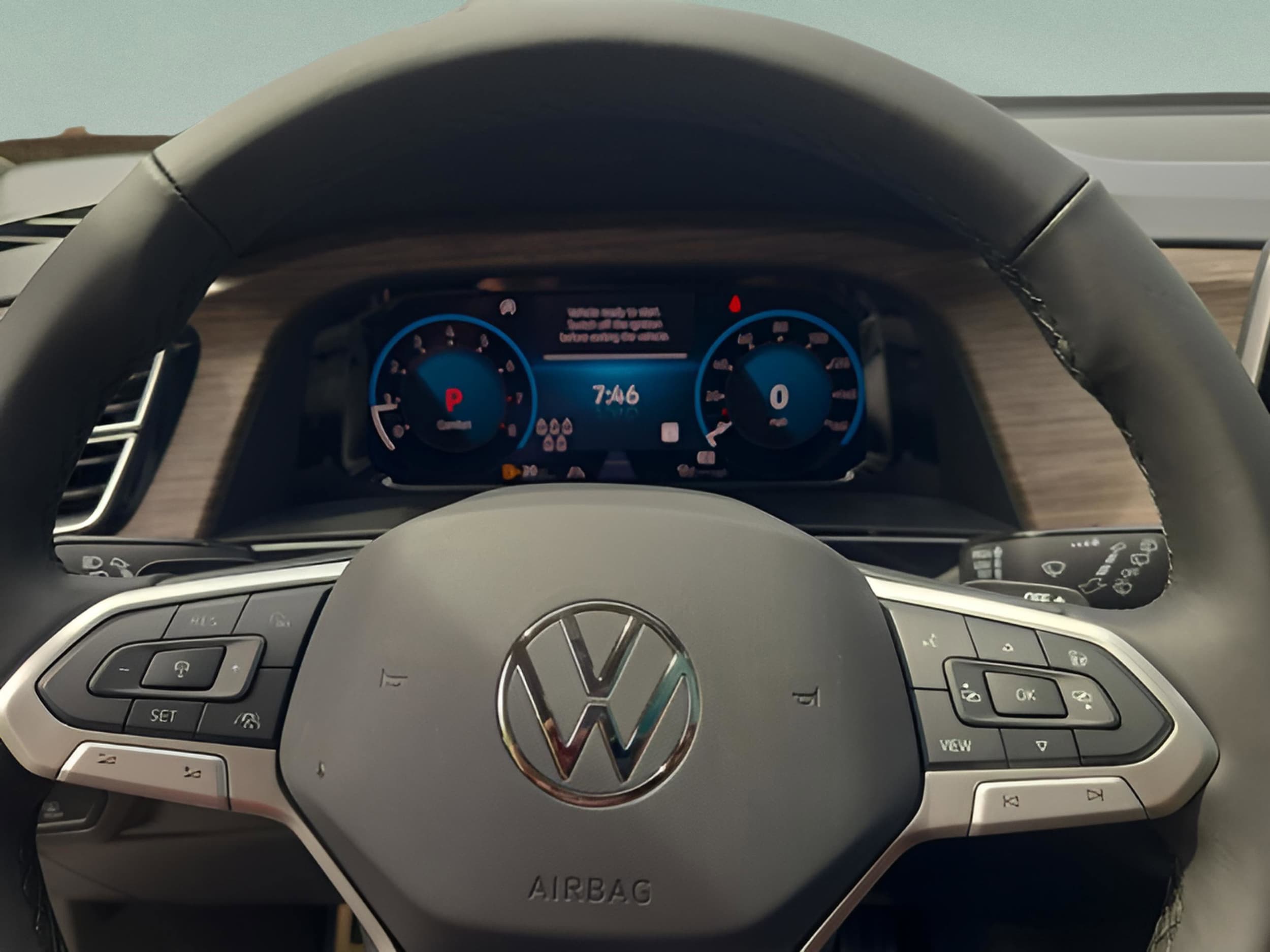 2026 Volkswagen Atlas SEL Premium R-Line - Photo 17