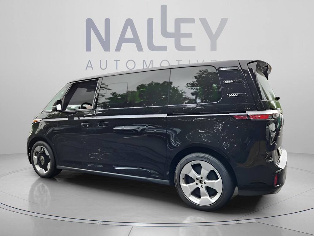 New 2025 Volkswagen ID. Buzz Pro S Van Passenger Van
