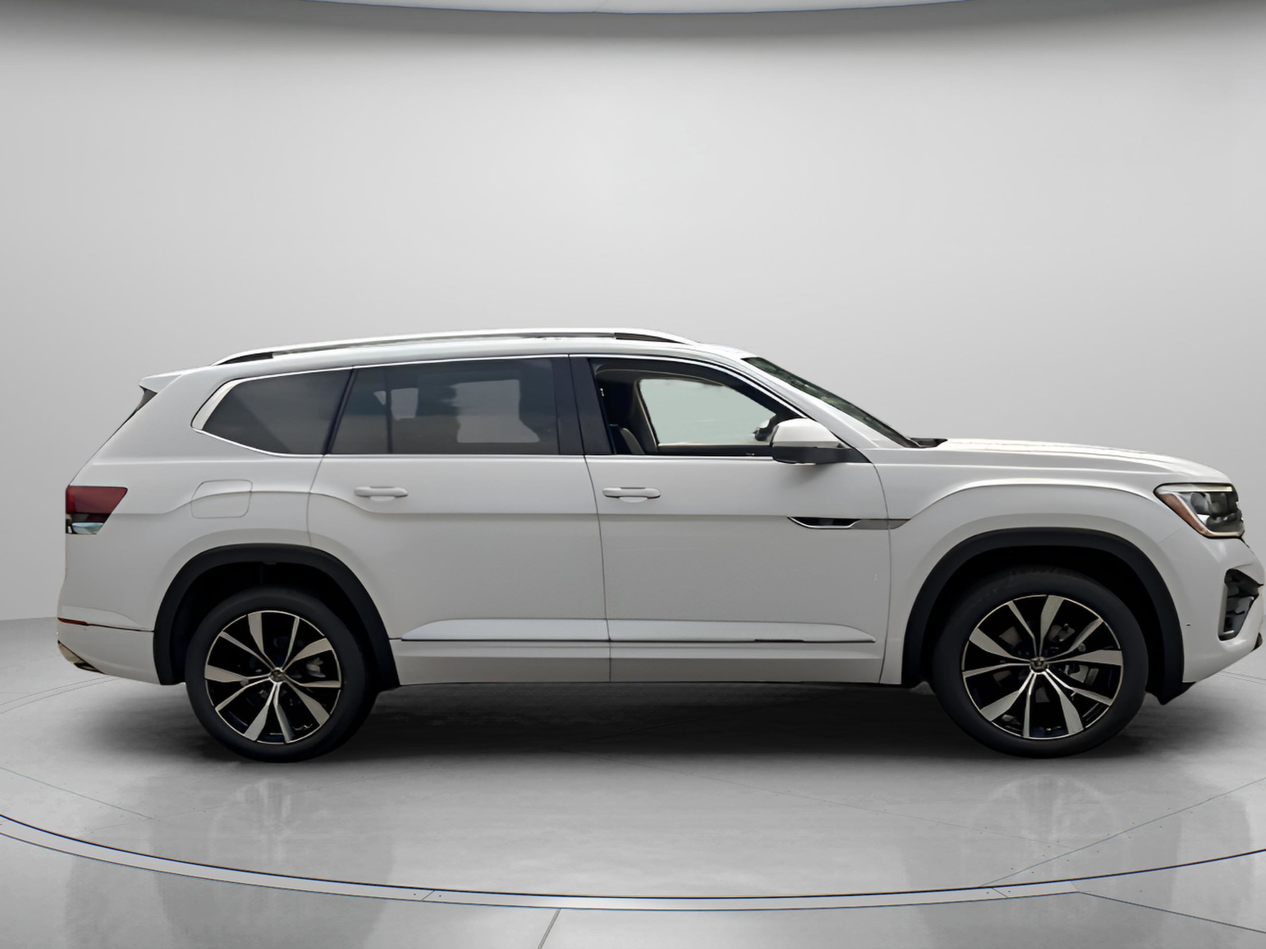 2026 Volkswagen Atlas SEL Premium R-Line - Photo 6