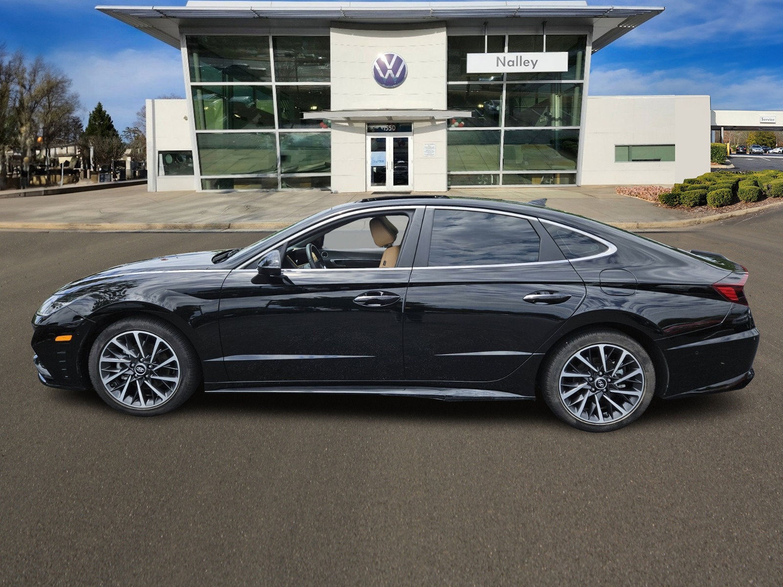 Used 2023 Hyundai Sonata Limited with VIN KMHL34J21PA264517 for sale in Alpharetta, GA