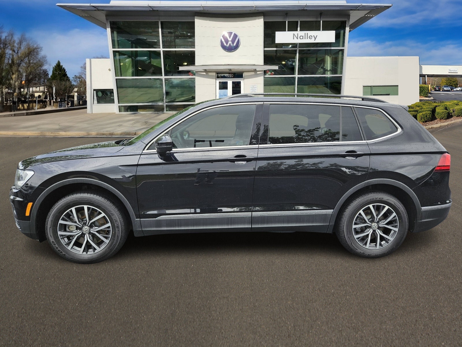 Used 2020 Volkswagen Tiguan SE with VIN 3VV3B7AXXLM034767 for sale in Alpharetta, GA