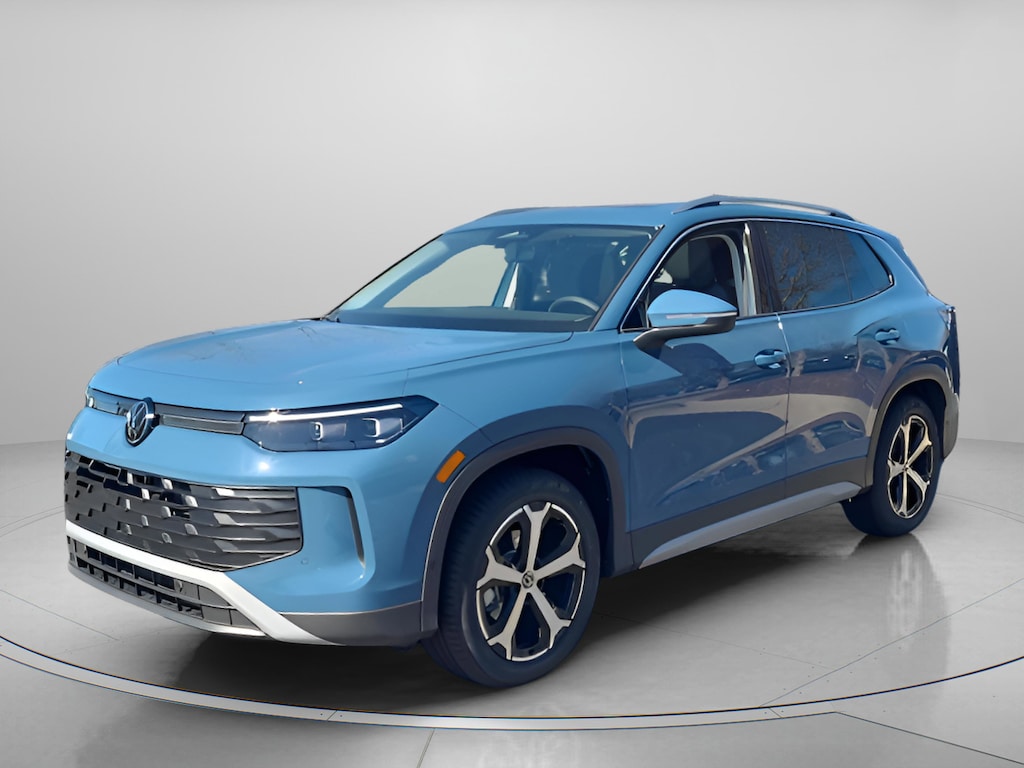 New 2026 Volkswagen Tiguan 2.0T SE SUV