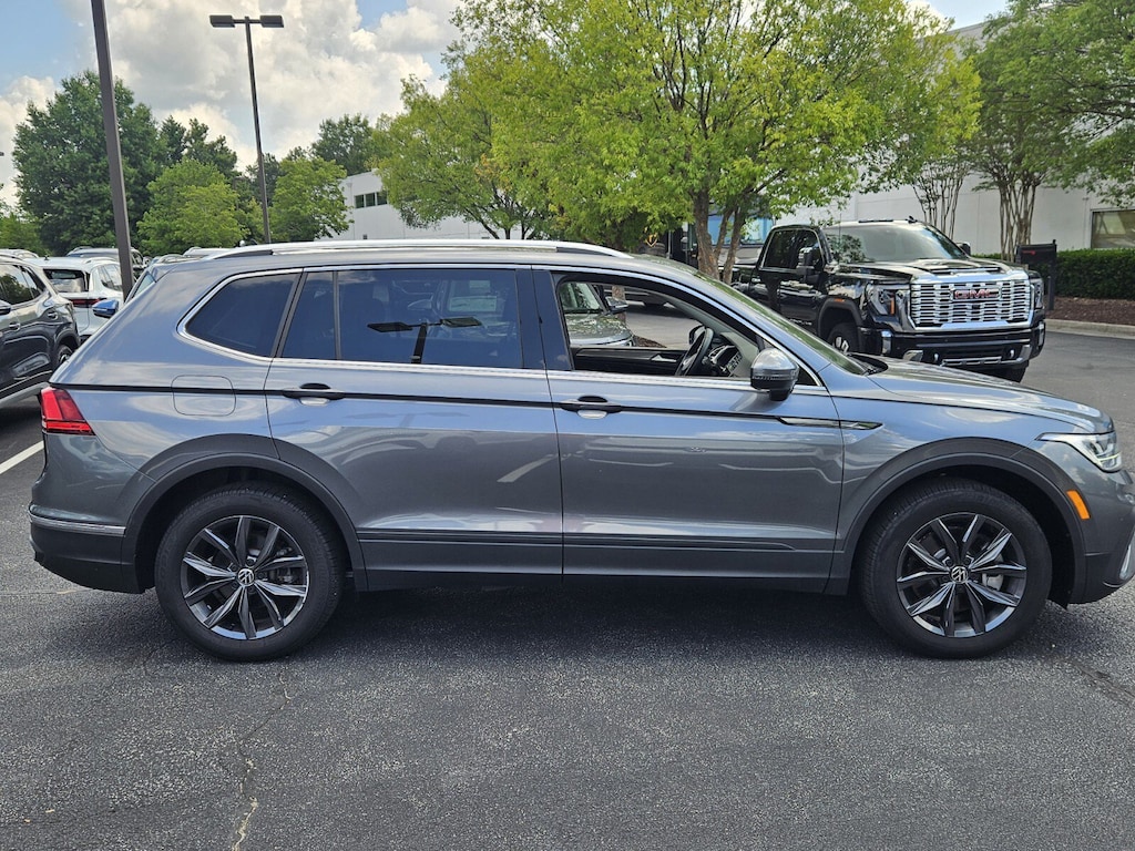 Certified 2023 Volkswagen Tiguan SE SUV