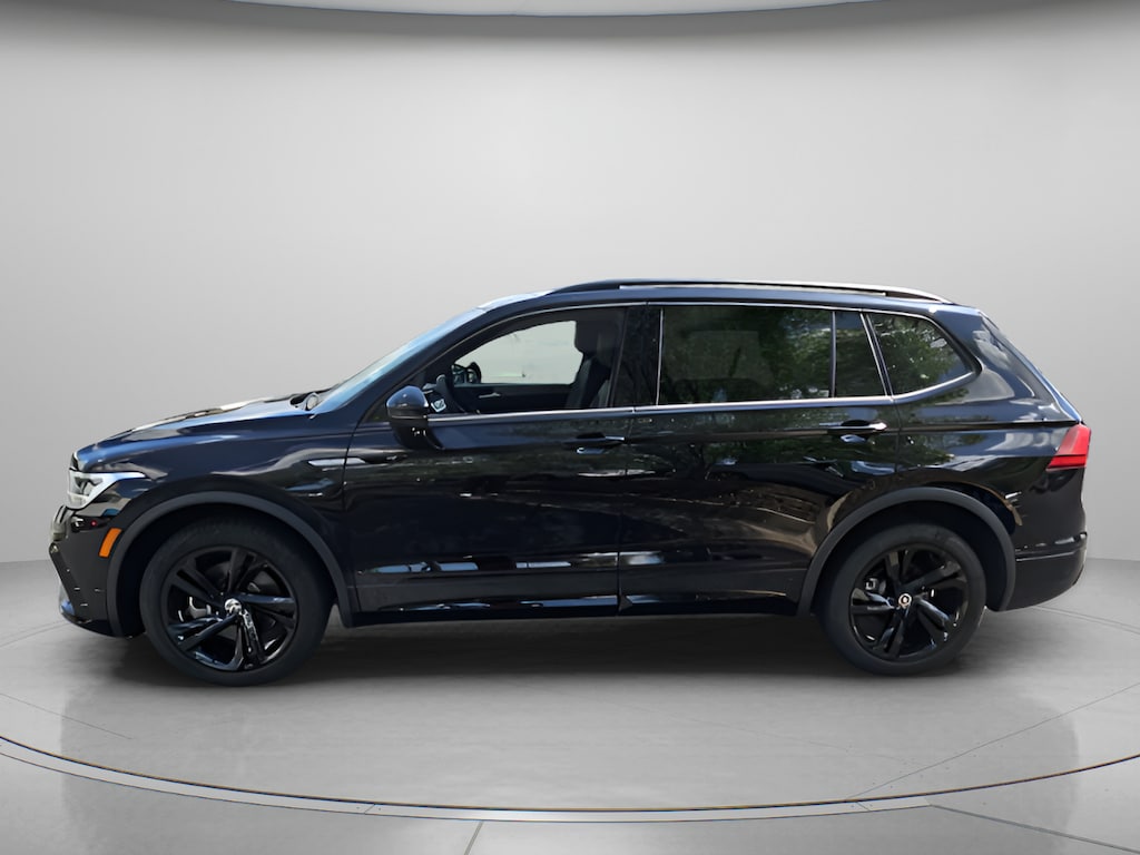 Certified 2023 Volkswagen Tiguan SE R-Line Black SUV