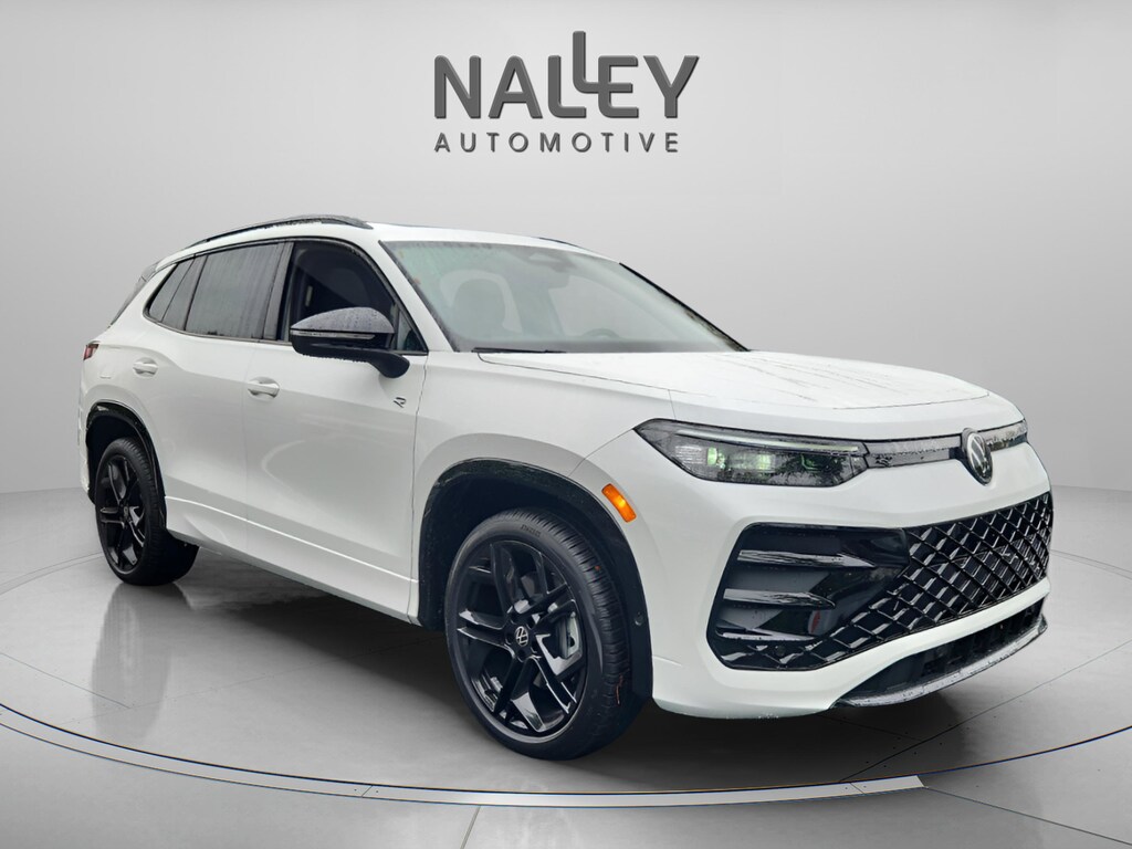 New 2025 Volkswagen Tiguan 2.0T SE R-Line Black SUV