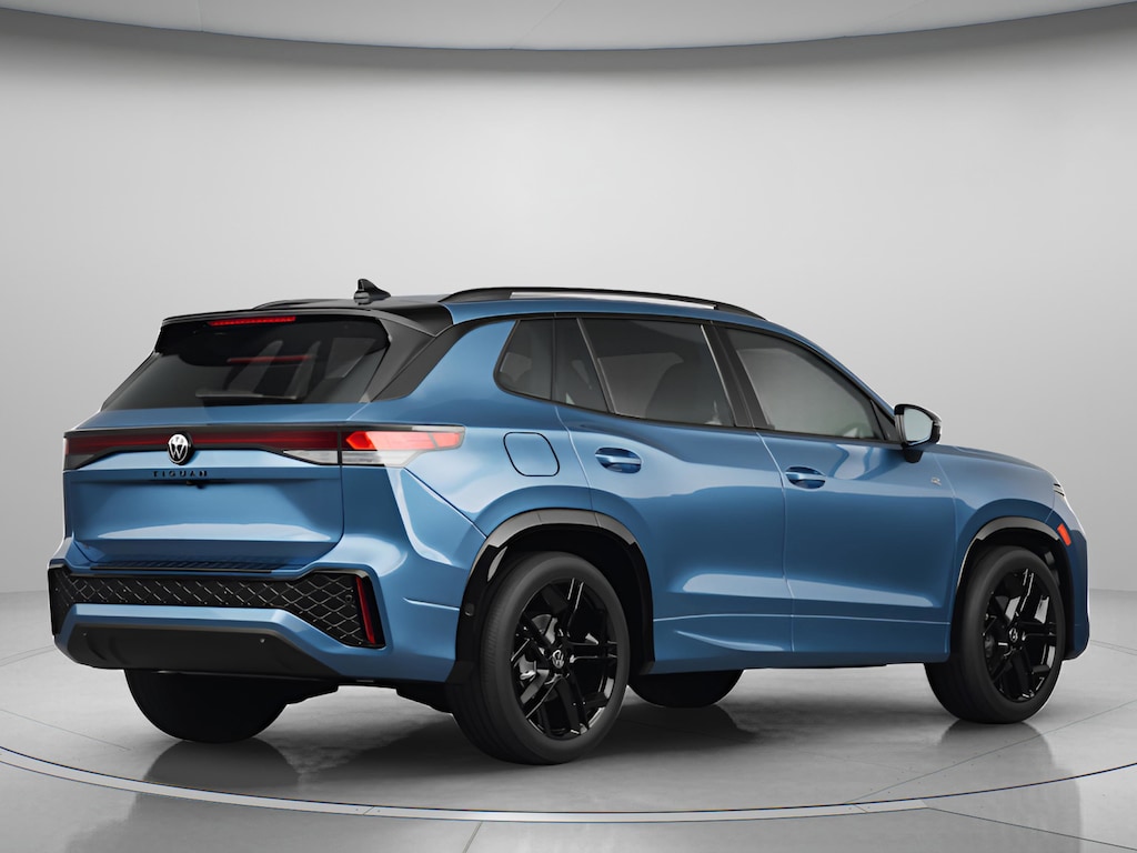 New 2026 Volkswagen Tiguan 2.0T SE SUV