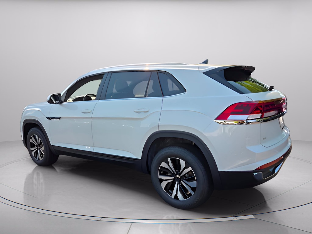 New 2026 Volkswagen Atlas Cross Sport 2.0T SE SUV