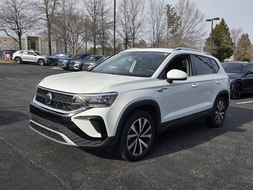 Used 2022 Volkswagen Taos SE SUV