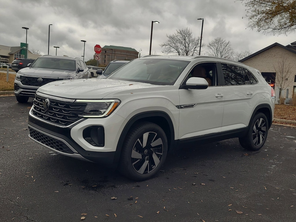 New 2026 Volkswagen Atlas Cross Sport 2.0T SEL SUV