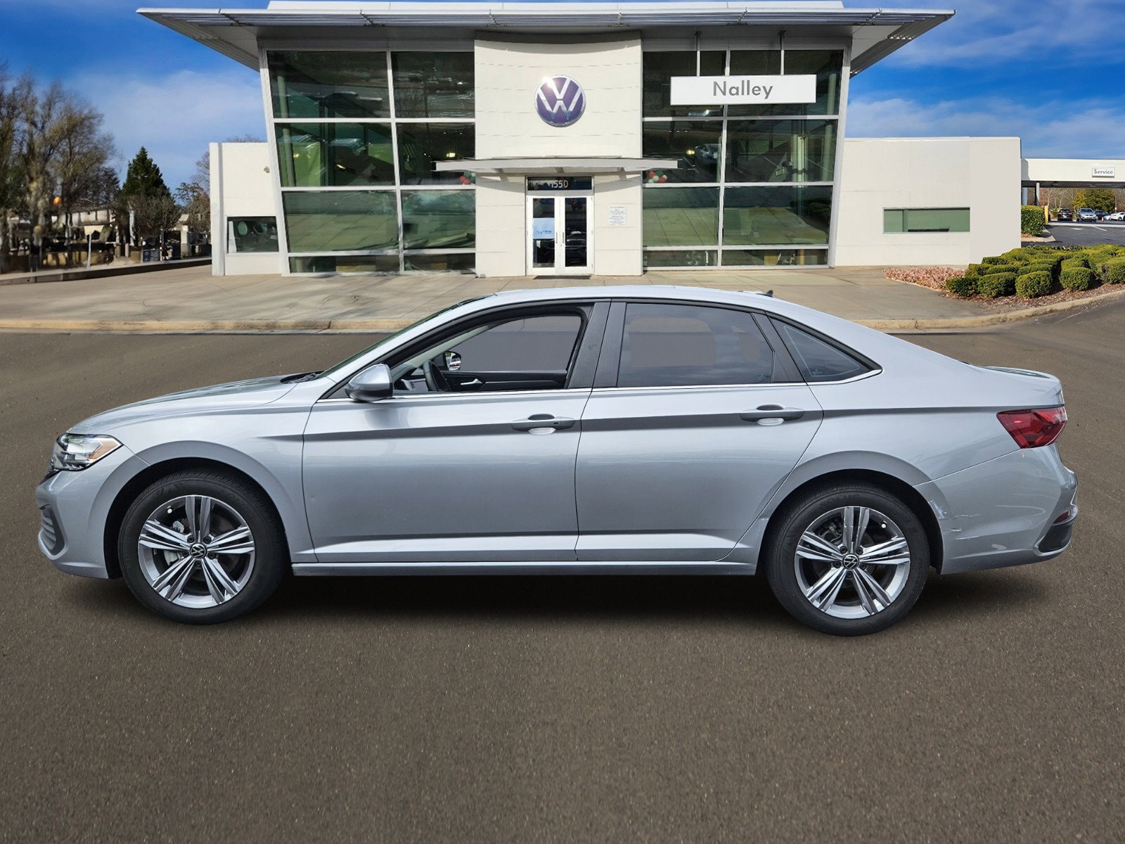 Used 2023 Volkswagen Jetta SE with VIN 3VW7M7BU5PM025363 for sale in Alpharetta, GA