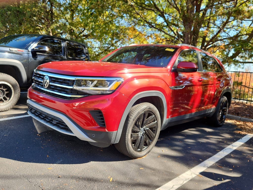 Used 2022 Volkswagen Atlas Cross Sport 3.6L V6 SE w/Technology SUV