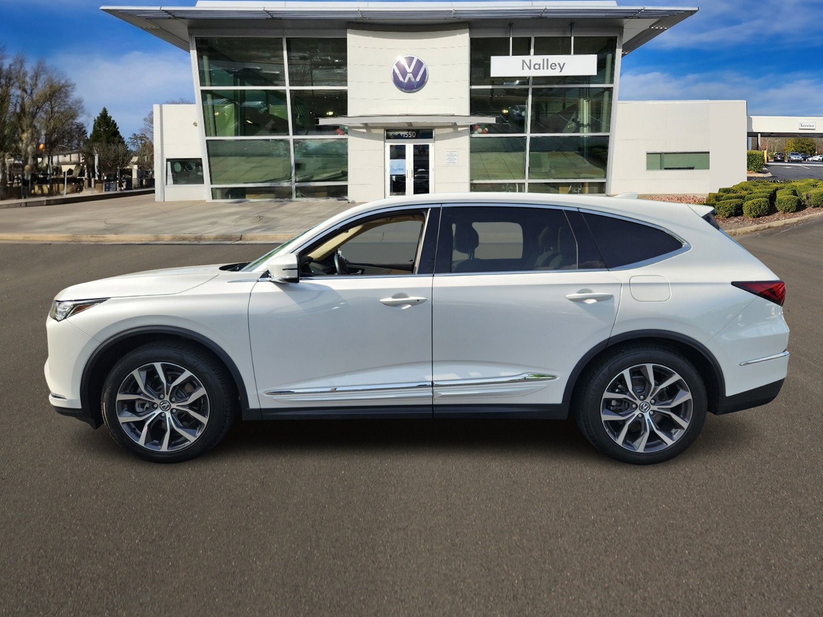 Used 2023 Acura MDX Technology Package with VIN 5J8YE1H45PL019204 for sale in Alpharetta, GA