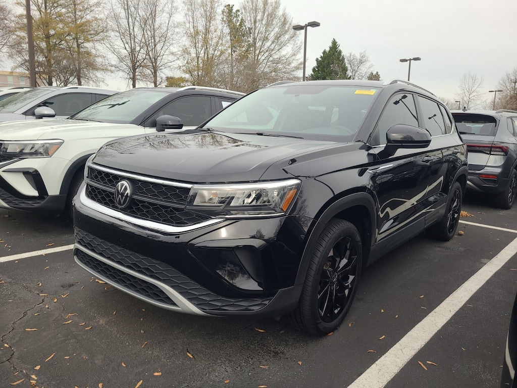 Used 2022 Volkswagen Taos SE SUV