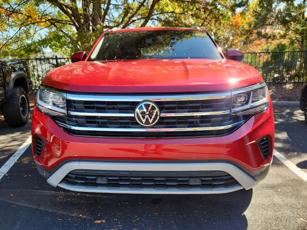 Used 2022 Volkswagen Atlas Cross Sport 3.6L V6 SE w/Technology SUV