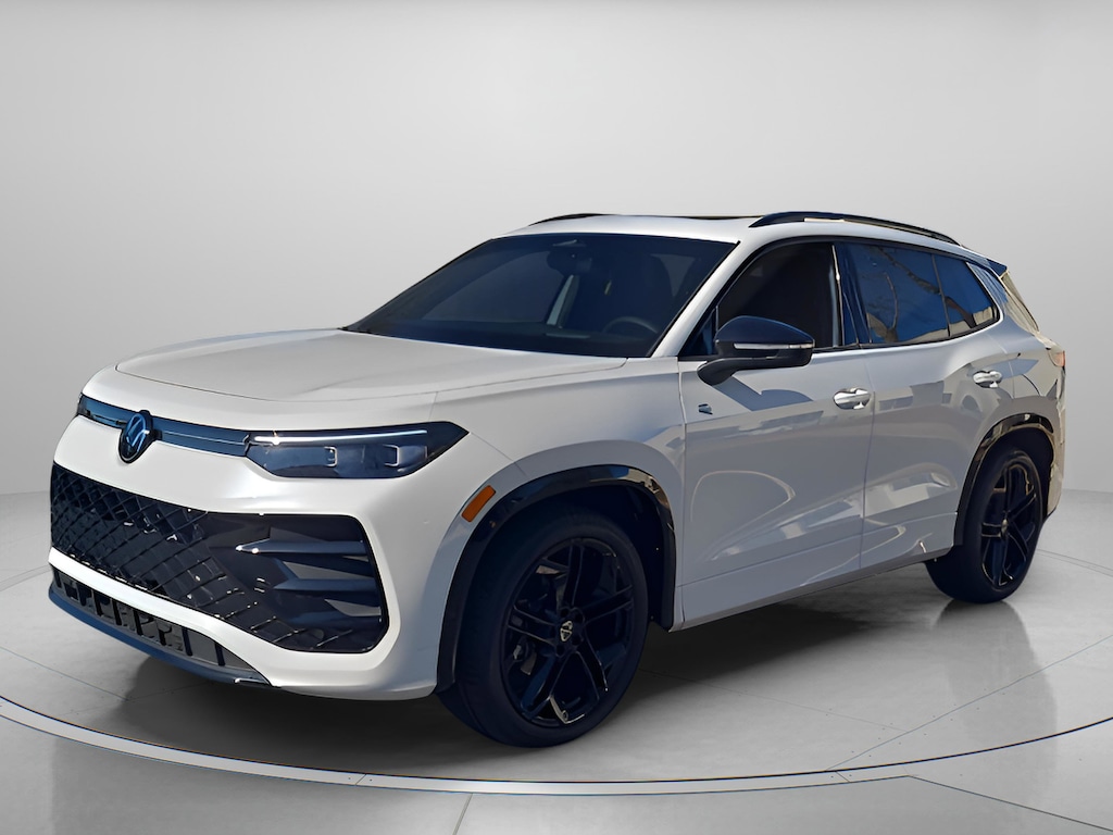 New 2026 Volkswagen Tiguan 2.0T SE R-Line Black SUV