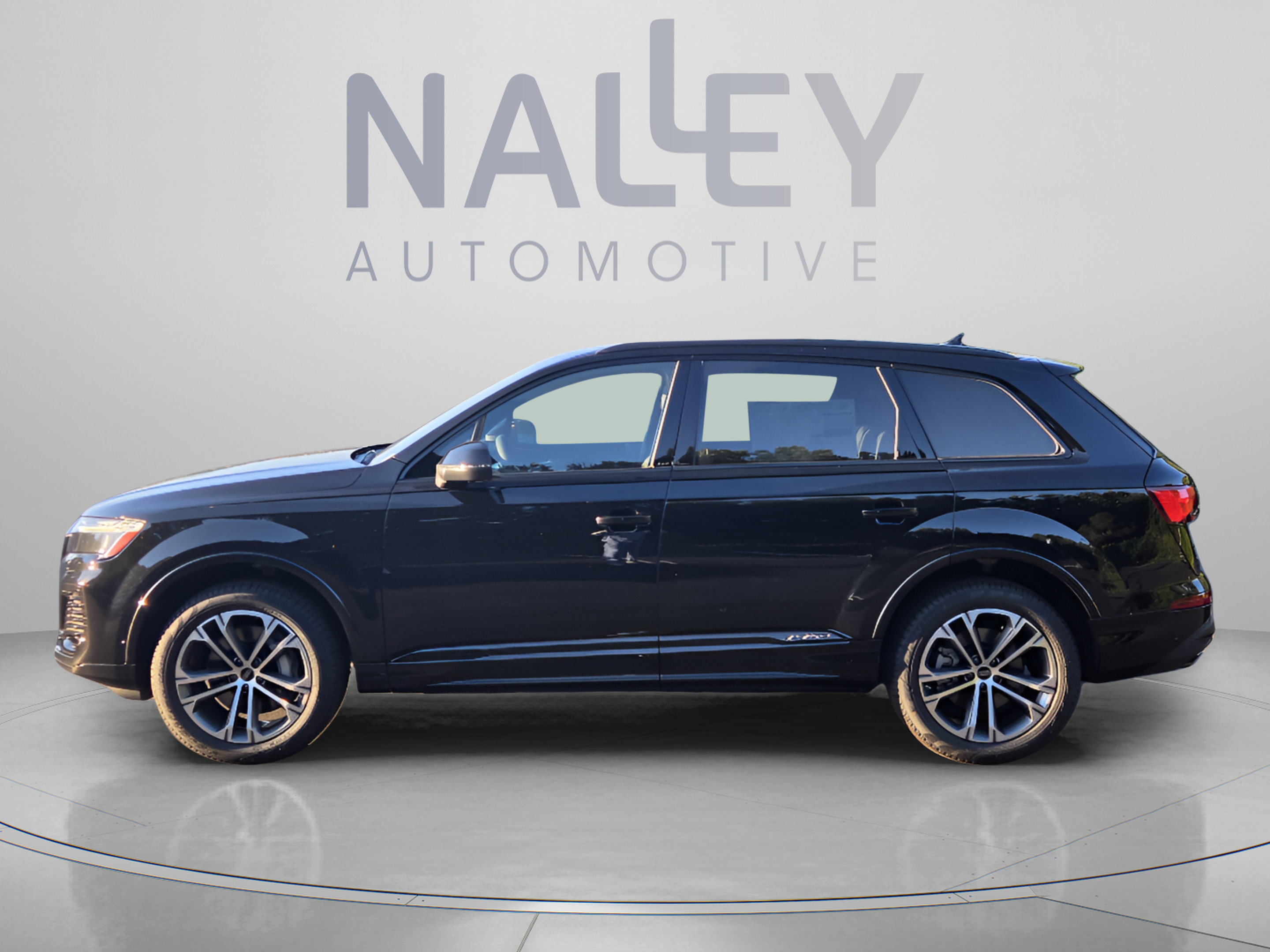 New 2026 Audi Q7 SUV