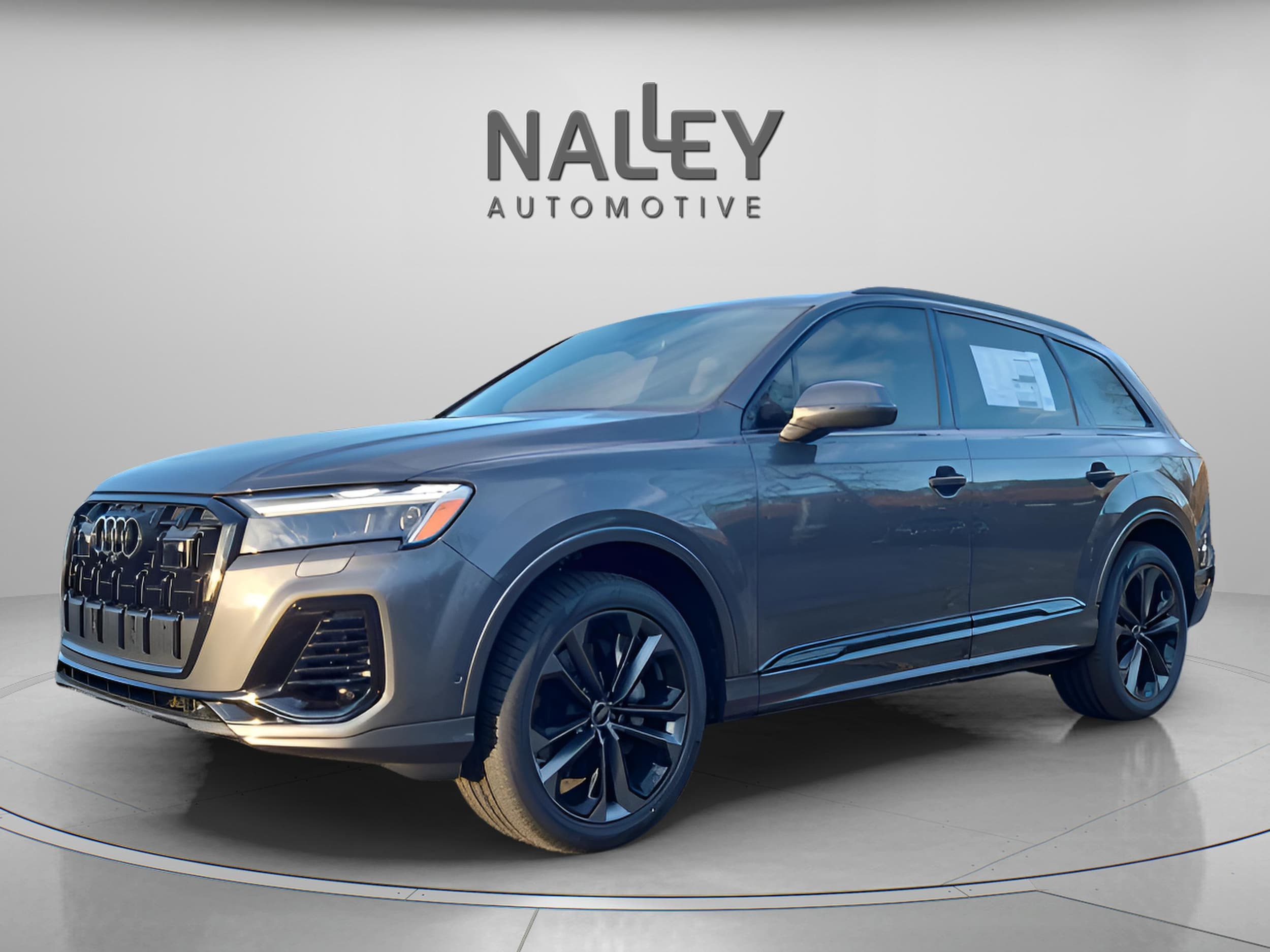 2025 Audi Q7 Premium Plus's photo