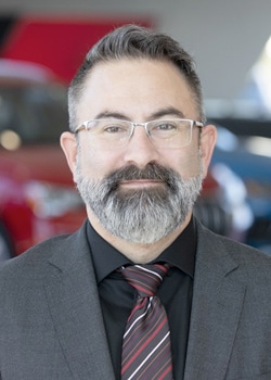 Staff member Matt Frier from ID_26fc3c34dc8a