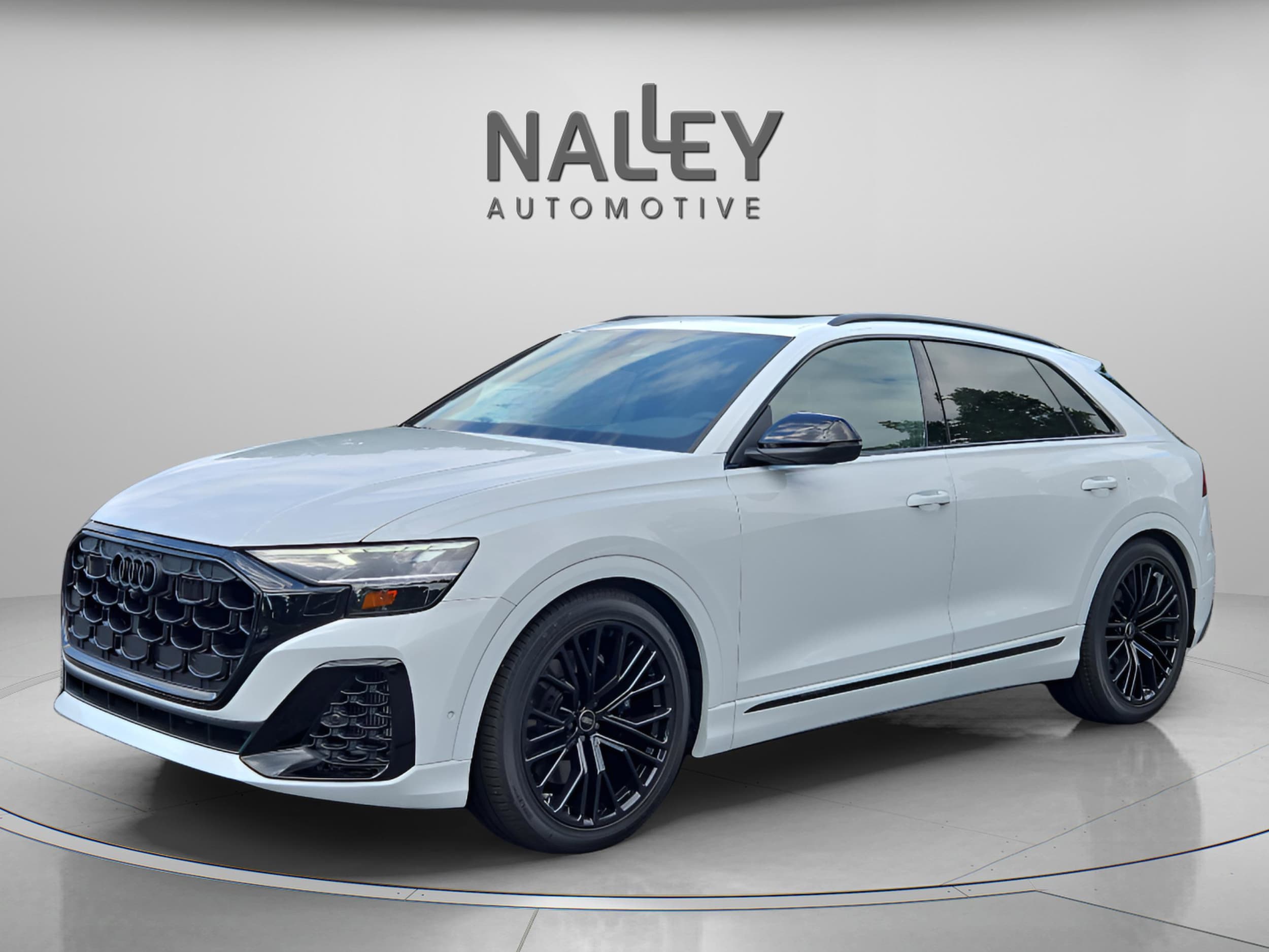 2025 Audi SQ8