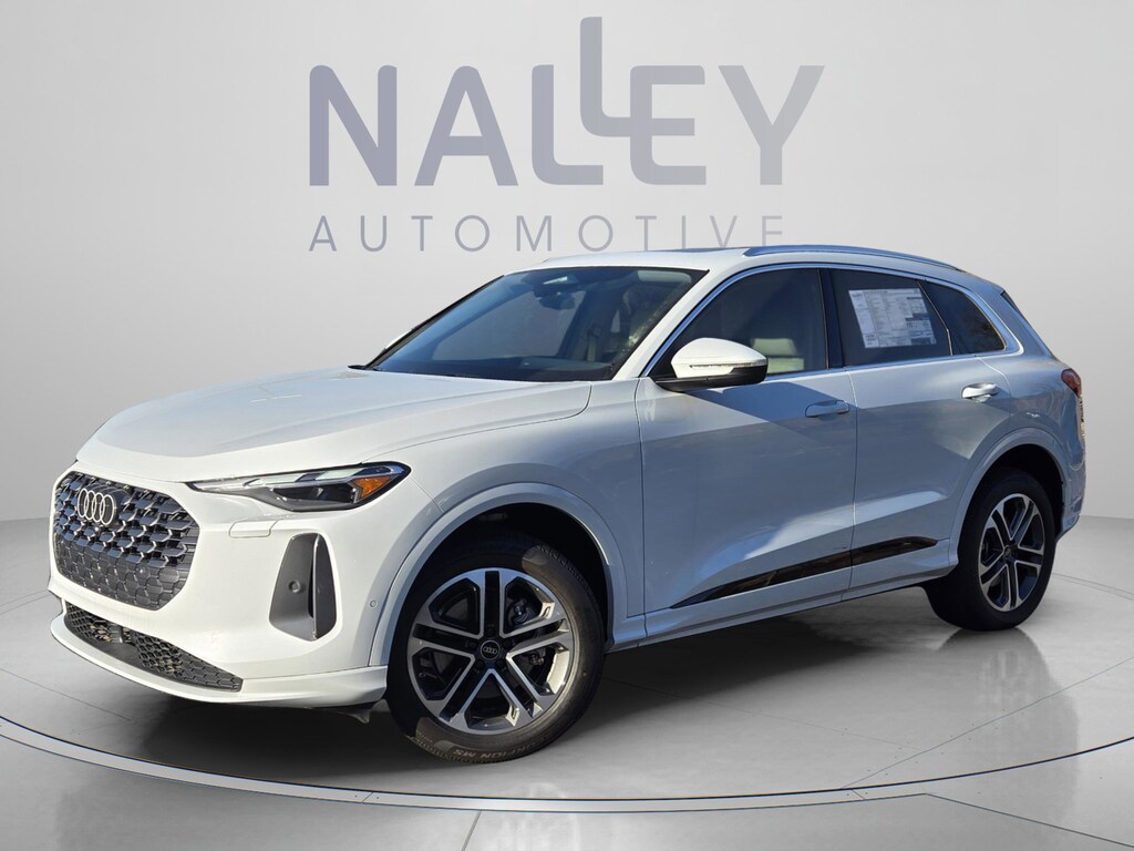 New 2025 Audi Q5 2.0T Premium SUV