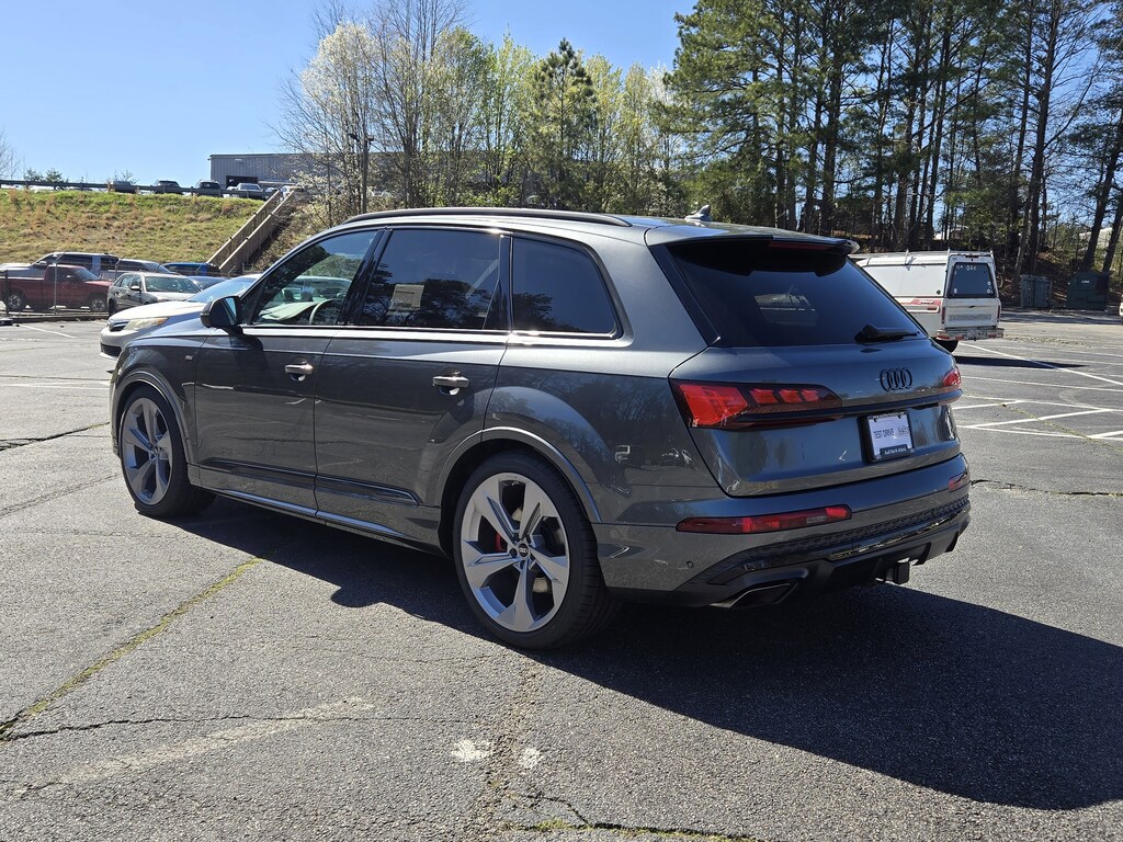New 2026 Audi Q7 SUV