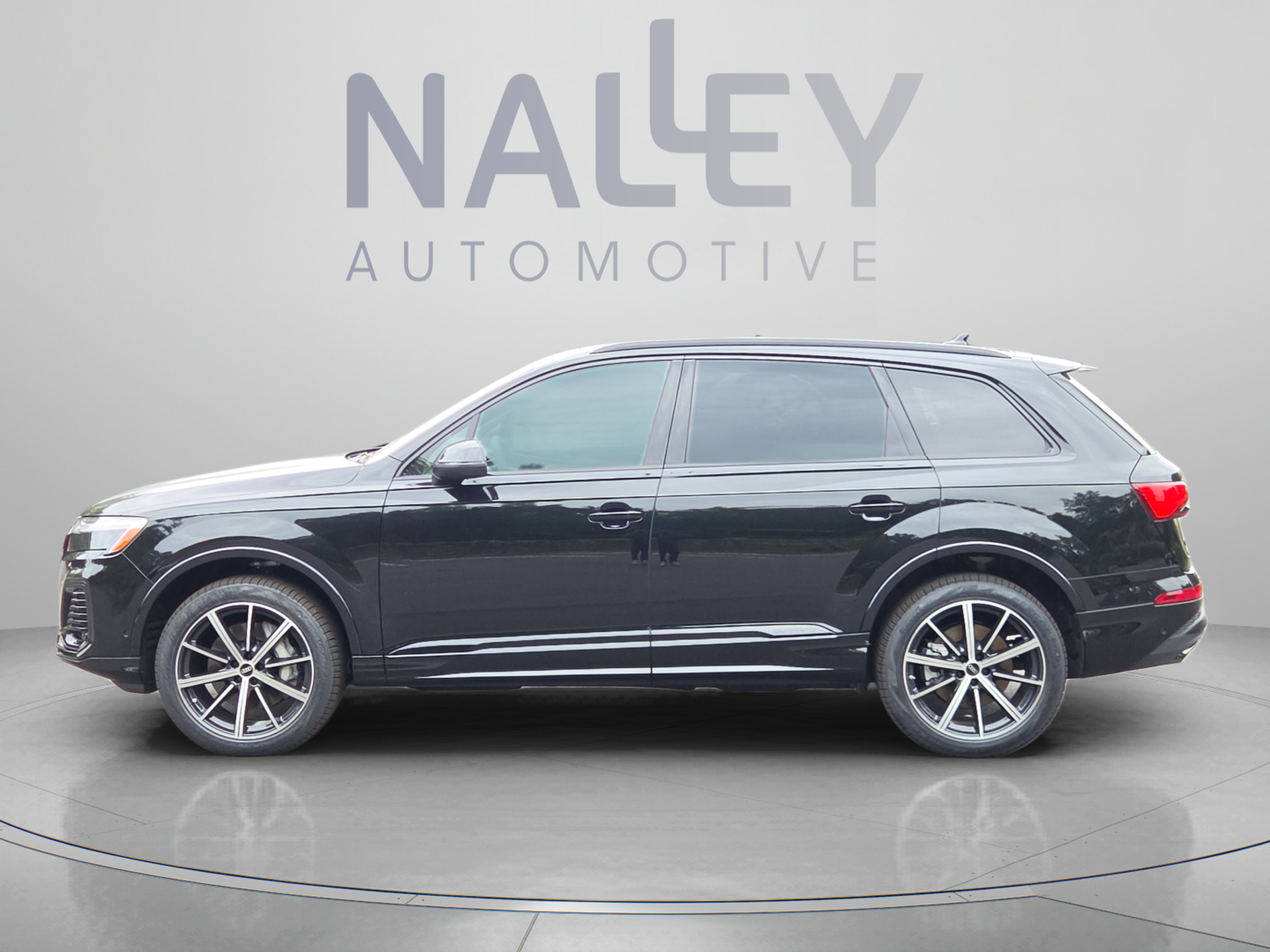 New 2026 Audi Q7 SUV