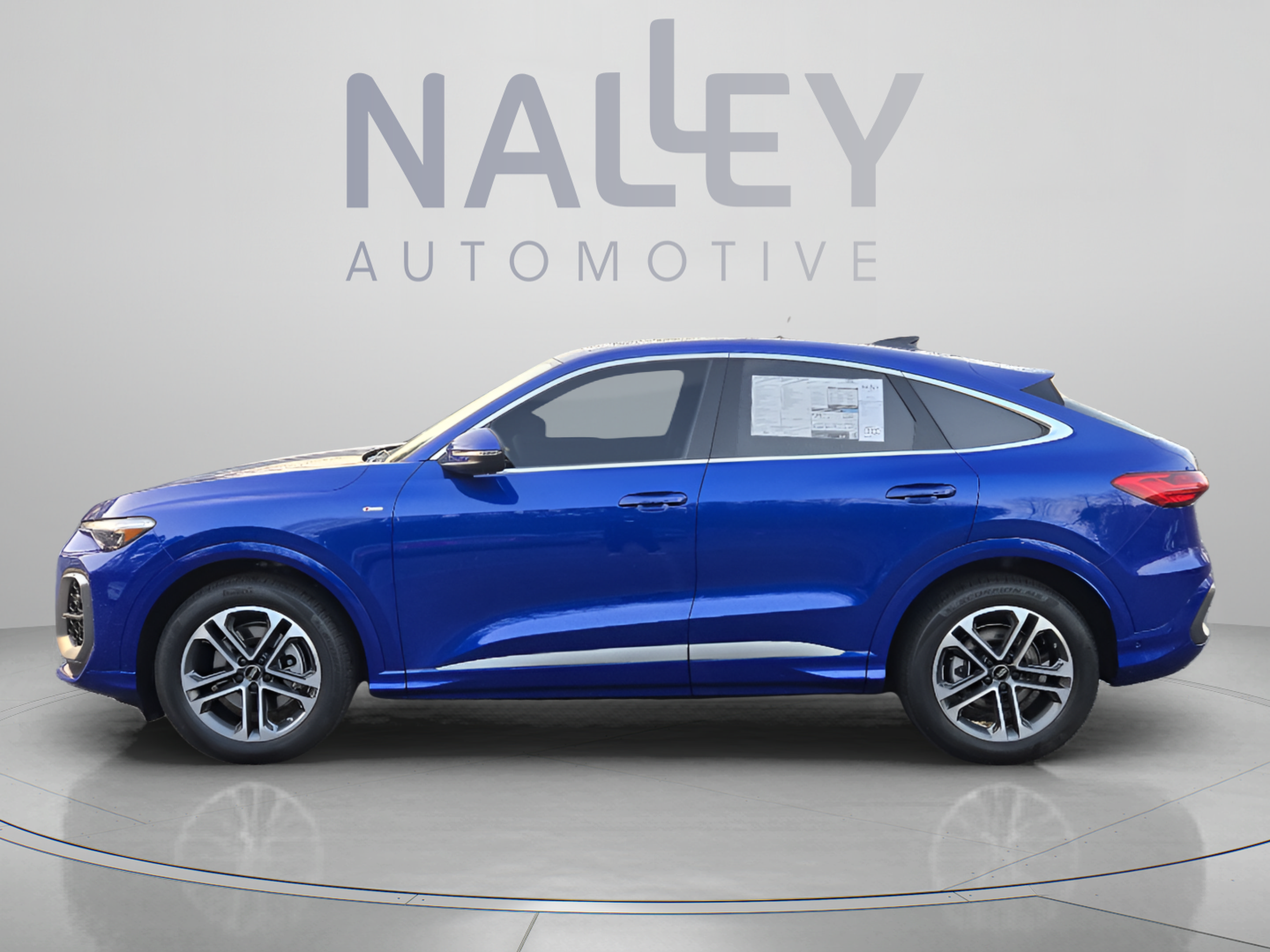 New 2025 Audi Q5 Sportback 2.0T Prestige SUV