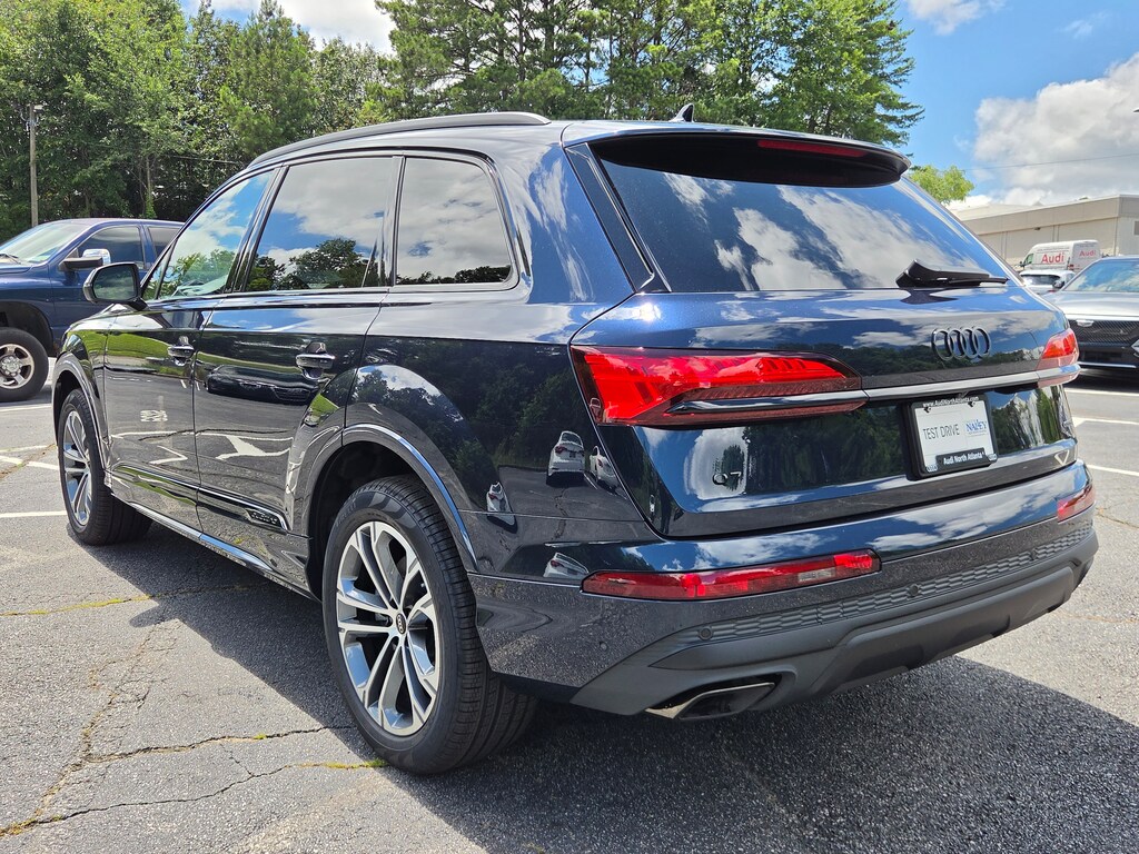 New 2026 Audi Q7 SUV
