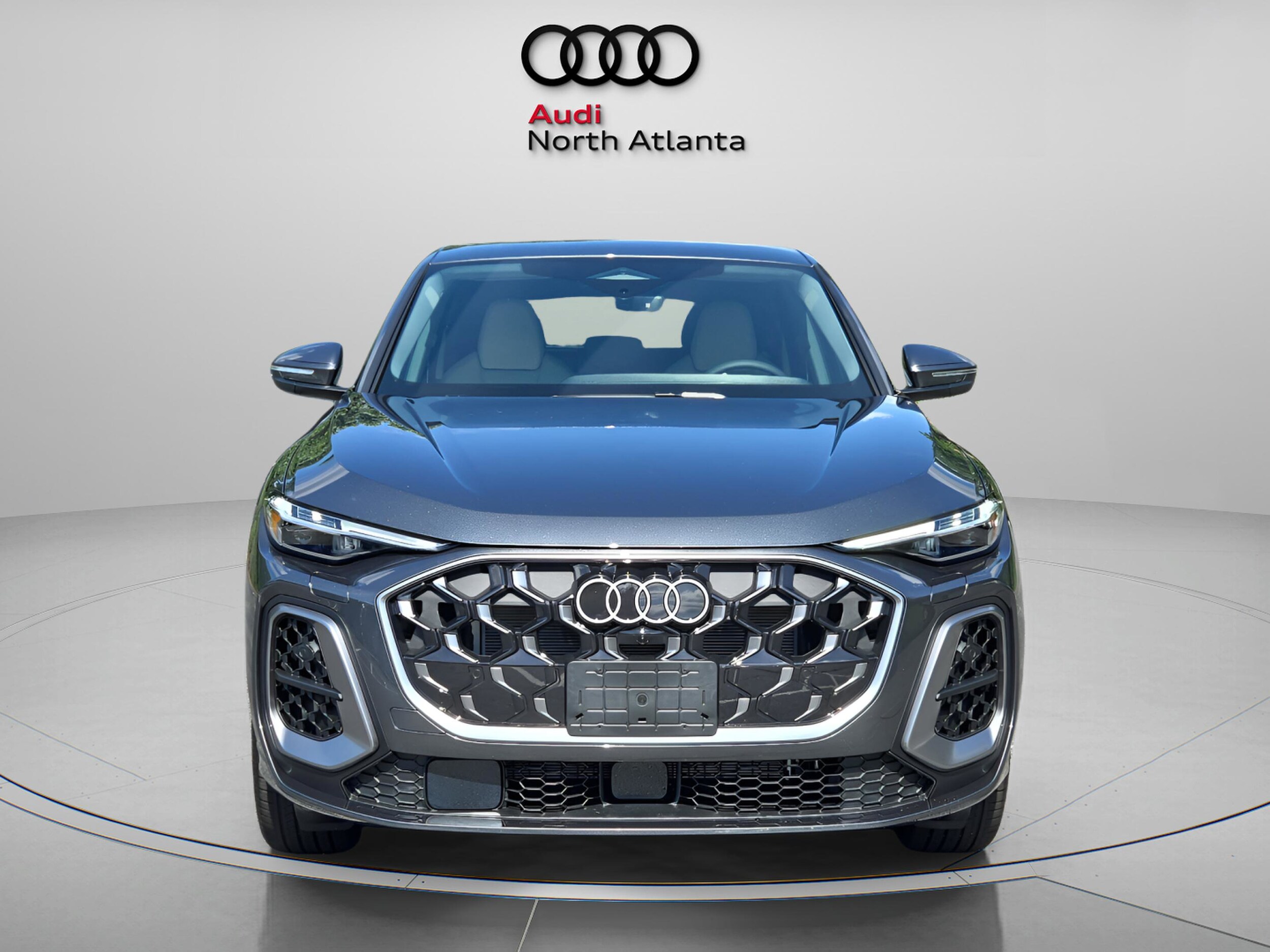 2025 Audi Q5 2.0T Premium Plus photo 2