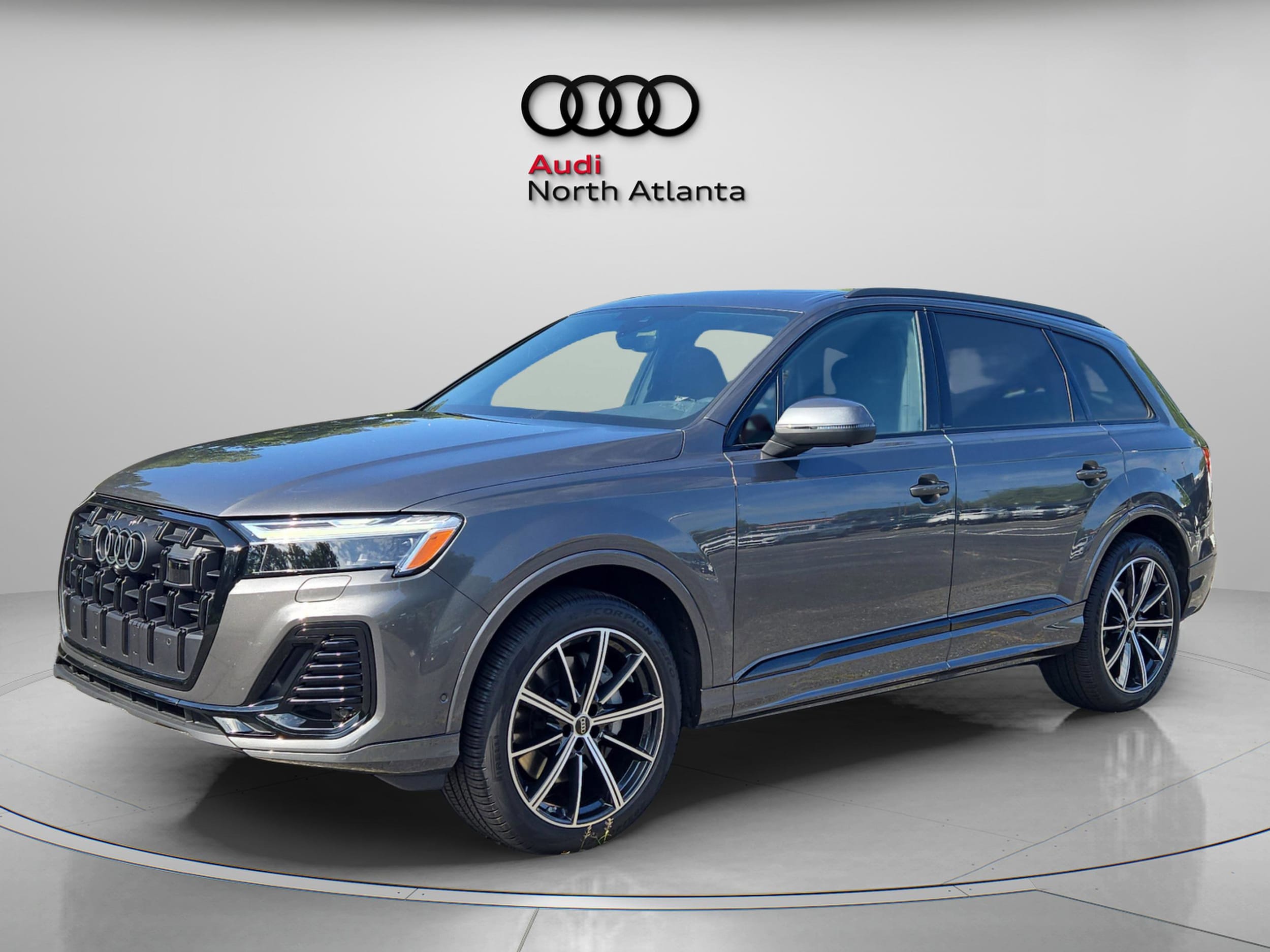 2025 Audi Q7 Premium Plus