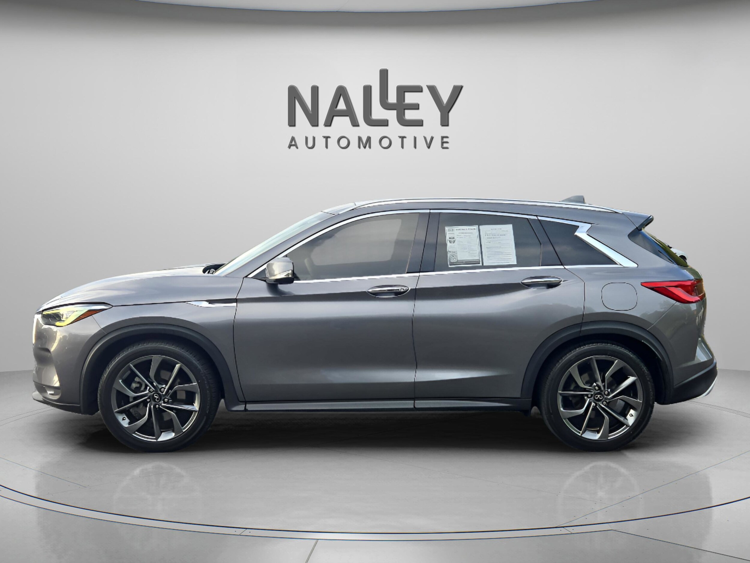 2020 Infiniti QX50 Autograph photo 2