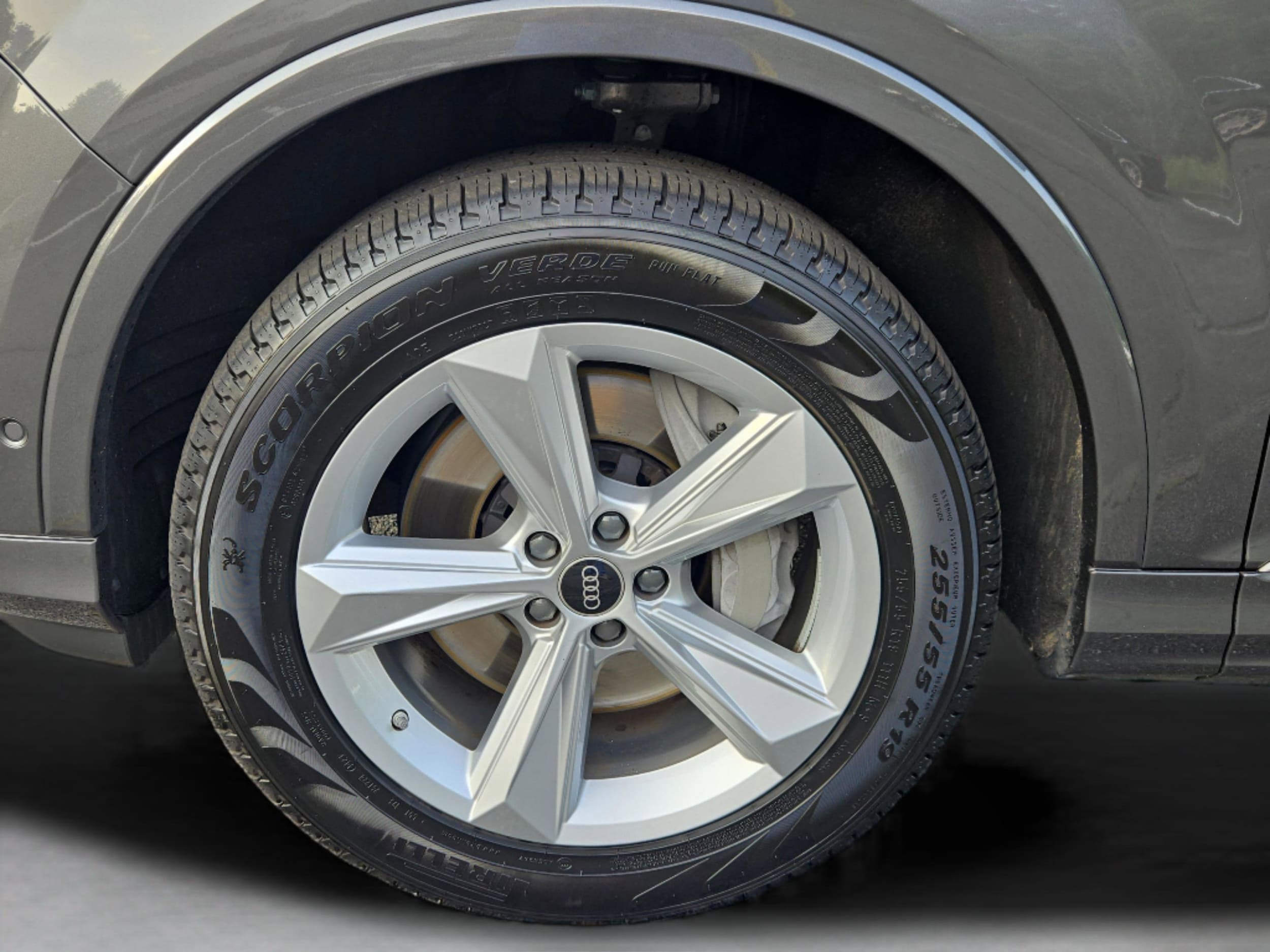 2025 Audi Q7 Premium photo 3
