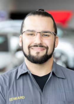 Staff member Edward Wichowski from ID_99f0e65a4367