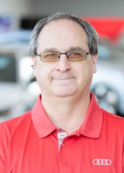 Staff member Martin Poston from ID_3e9bdbde9ab6