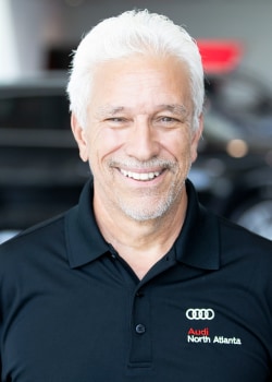 Staff member Roy Reboucas from ID_99f0e65a4367